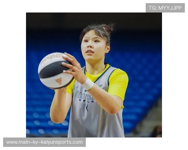 李月汝晒照报平安：裙子护具很搭，期待早日复出，李月汝专访