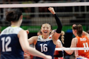 开云体育链接-曼联与切尔西的英超决斗，谁能占得先机？，曼联和切尔西的最新比赛预测